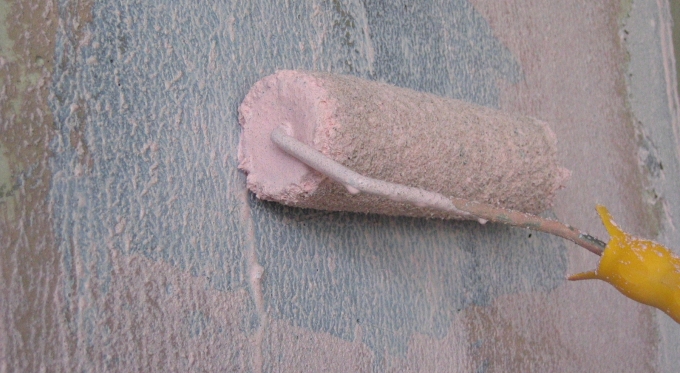 Виды и нанесение грунтовки для бетона