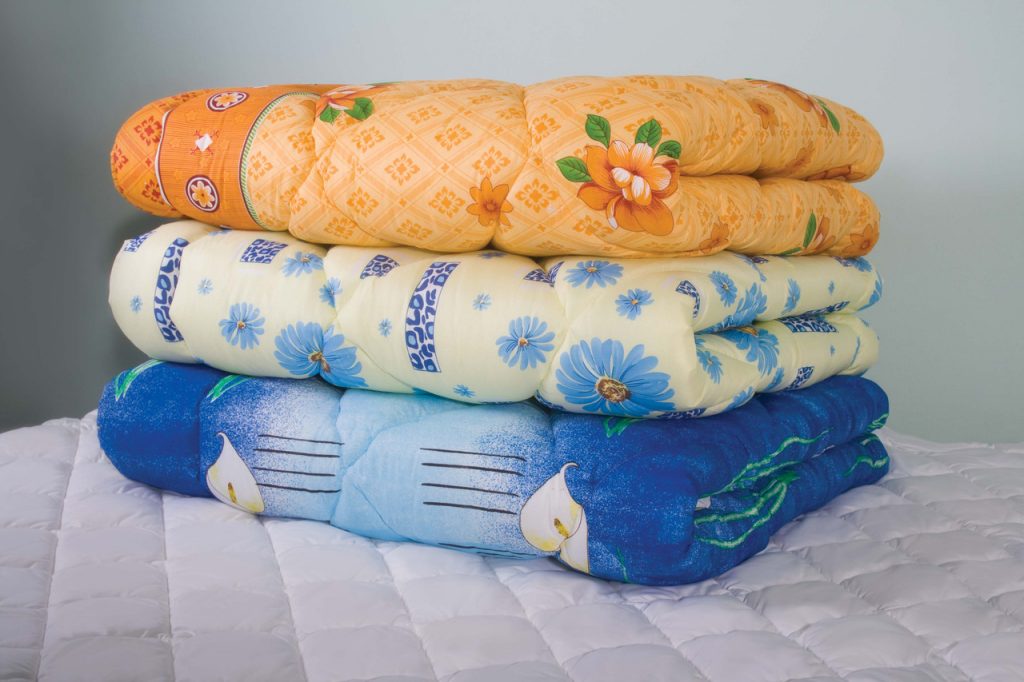 Домашний текстиль: одеяла