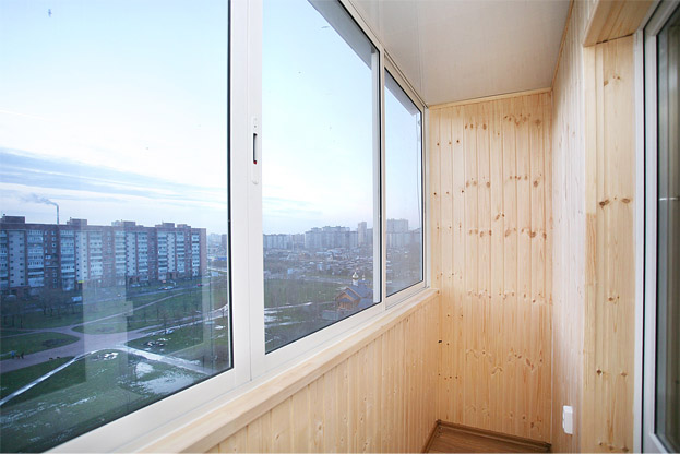 Остекление балконов и лоджий в Москве и области. Виды проводимых работ